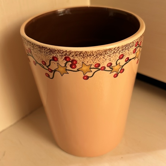 Rustic Utensil Holder - Picture 2 of 4